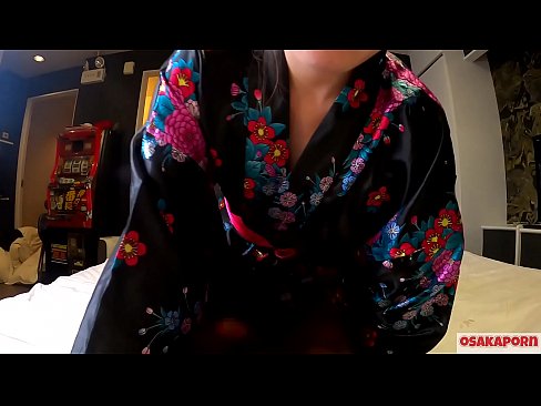 ❤️ O le teine talavou cosplay e fiafia i feusua'iga e fa'atama'ita'i ma se squirt i se fafine ti'eti'e solofanua ma se blowjob. Teine Asia ma pusi fulufulua ma susu aulelei i toniga Iapani masani i ata vitiō faʻaalia le masturbation ma meataalo fuck. Sakura 3 OSAKAORN. ️❌ Pono ❌❤